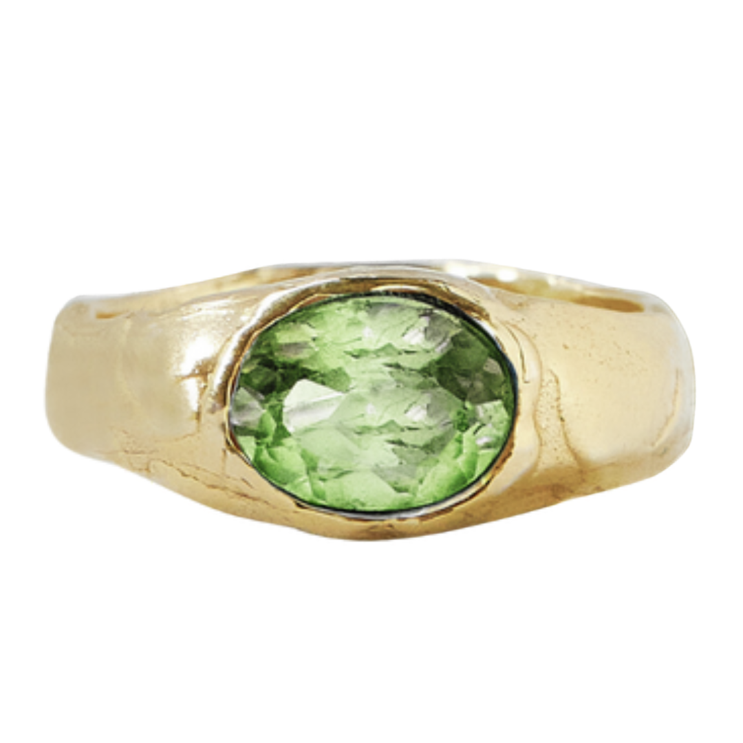 George ring peridot